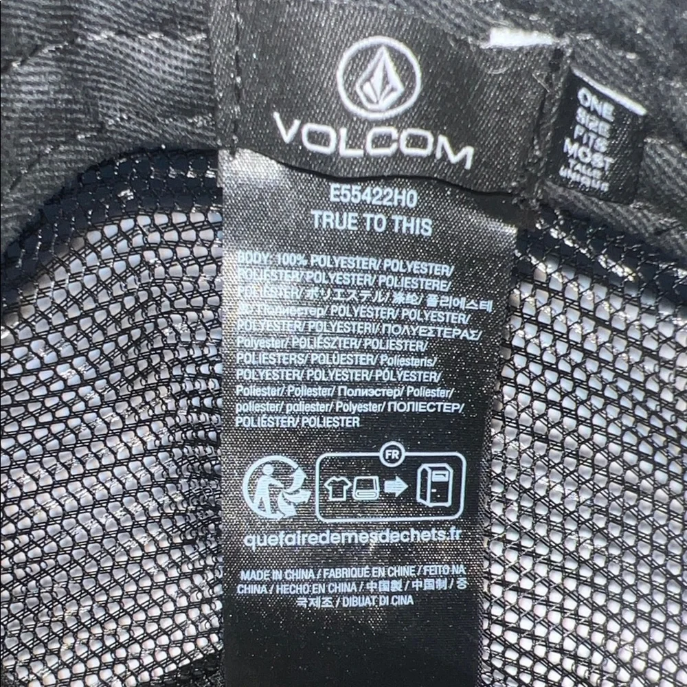 Volcom Black Mesh Aloha Hawaii‎ Trucker Hat